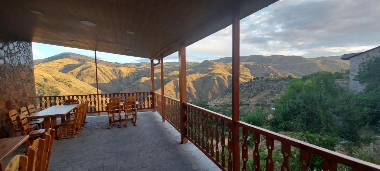 Garni Bread House Hotel Exterior photo