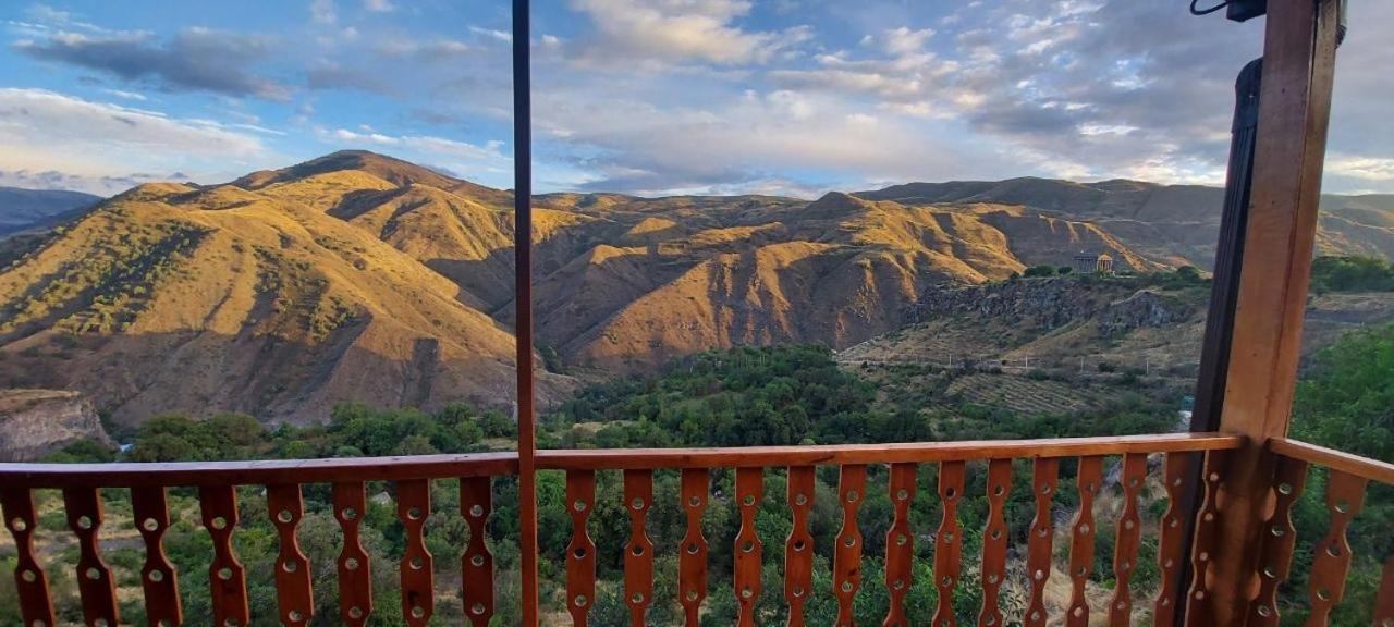 Garni Bread House Hotel Exterior photo